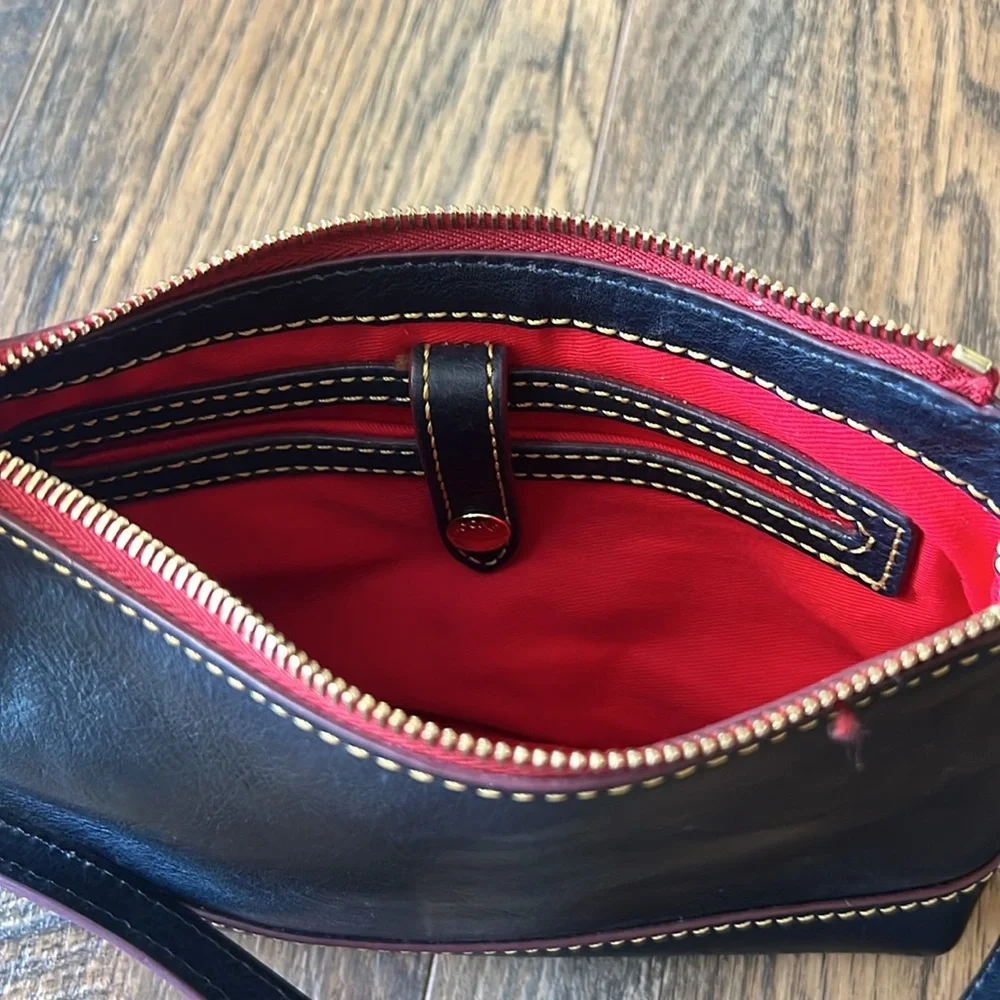 Dooney & Bourke Wristlet - Picture 4 of 5